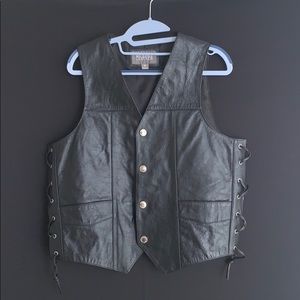 Wilsons leather vest